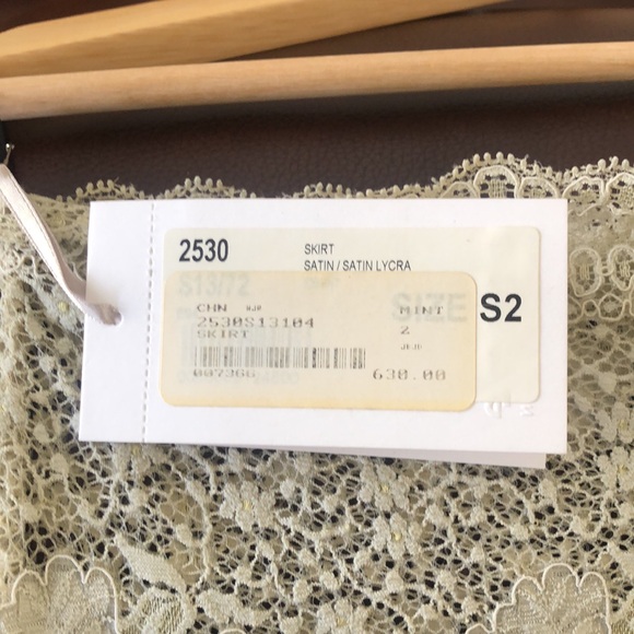 Silk skirt - Picture 3 of 4